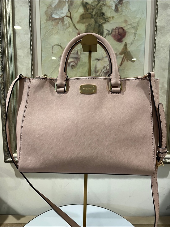 MICHAEL Michael Kors Handbags - MICHAEL Michael Kors Blush Pink Ballet MD Satchel Crossbody NWT MSRP $328